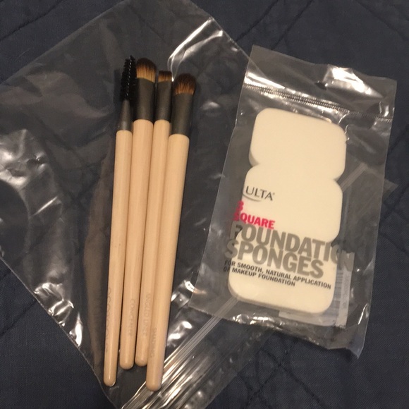 ecotools Other - Ecotools brushes and Ulta foundation sponges new!
